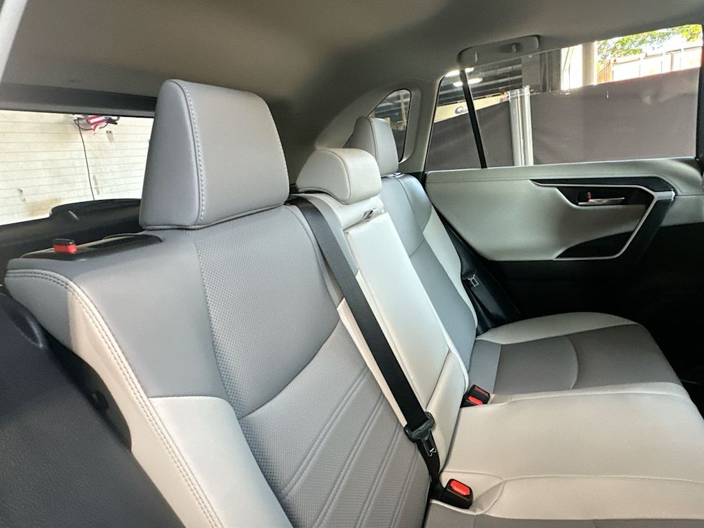 Thumbnail: 2025 Toyota RAV4 - 28