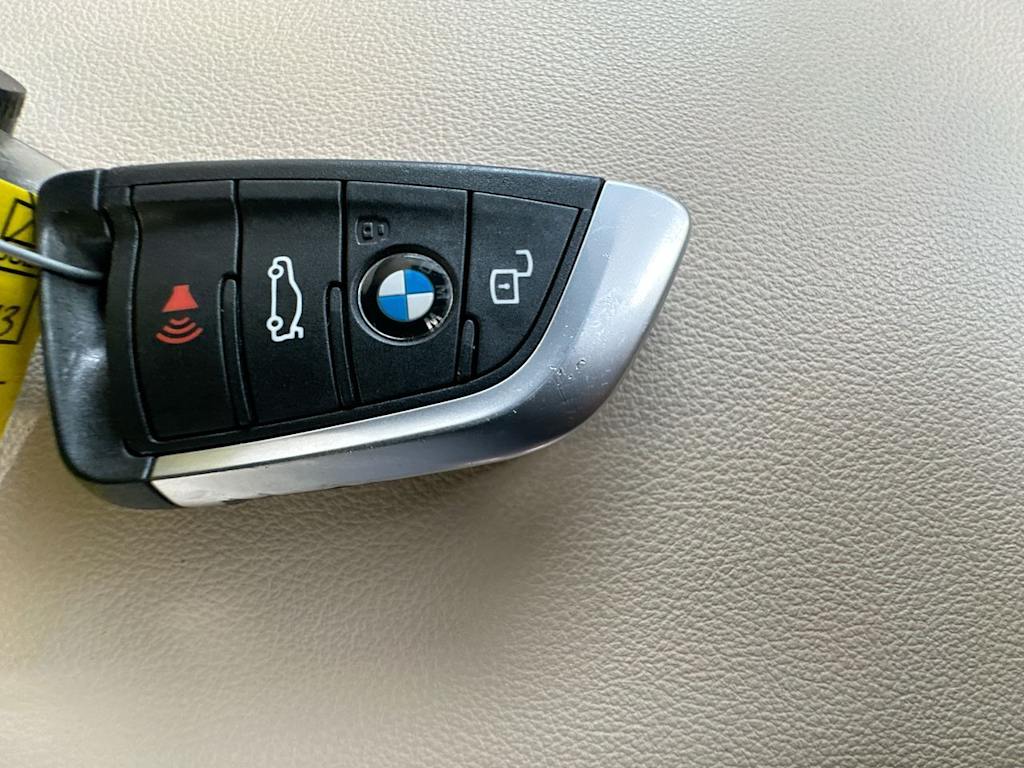 Thumbnail: 2026 BMW 3 Series - 19