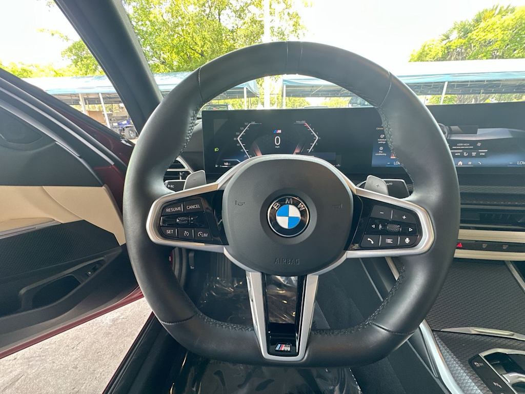 Thumbnail: 2026 BMW 3 Series - 10