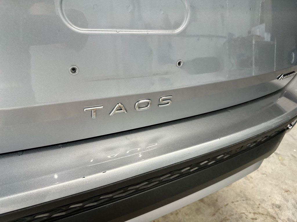 Thumbnail: 2025 Volkswagen Taos - 7