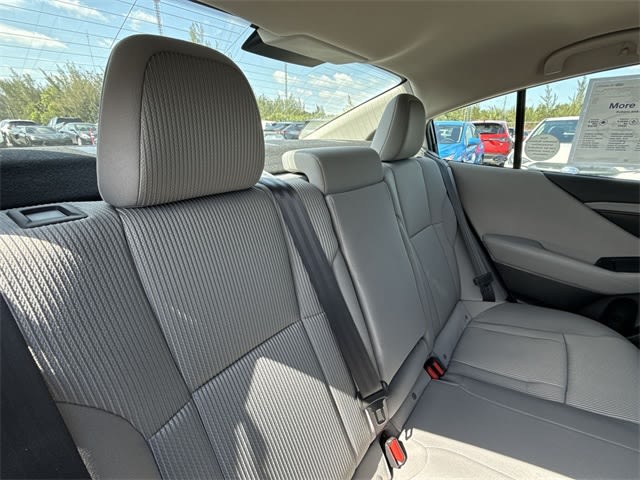2025 Subaru Legacy Premium 34