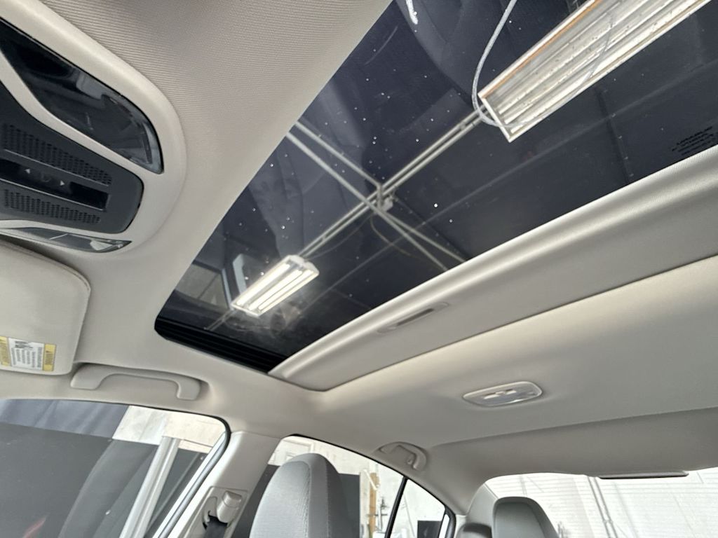 Thumbnail: 2025 Subaru Legacy - 24