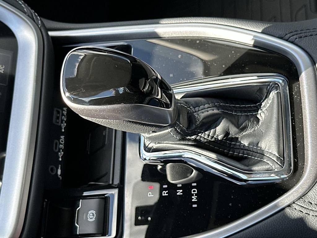 Thumbnail: 2025 Subaru Outback - 16