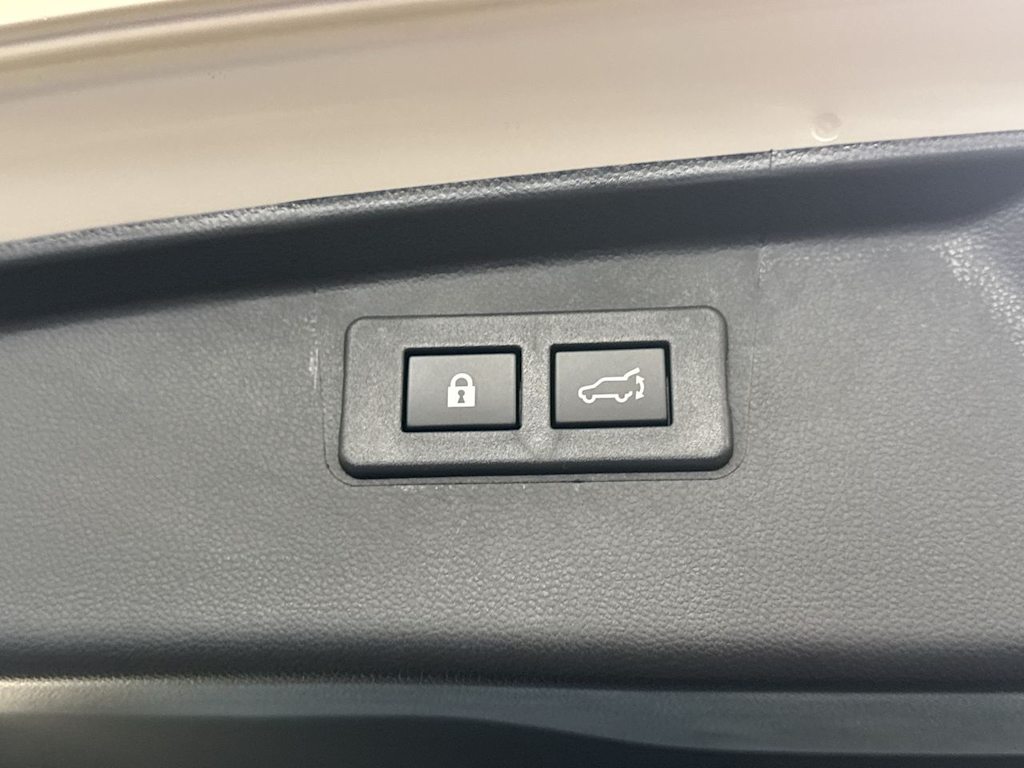 Thumbnail: 2025 Subaru Outback - 30