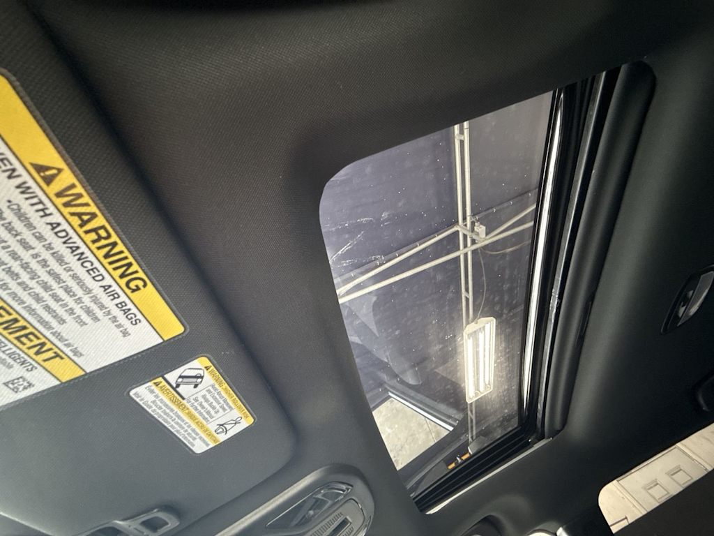 Thumbnail: 2025 Subaru Outback - 25