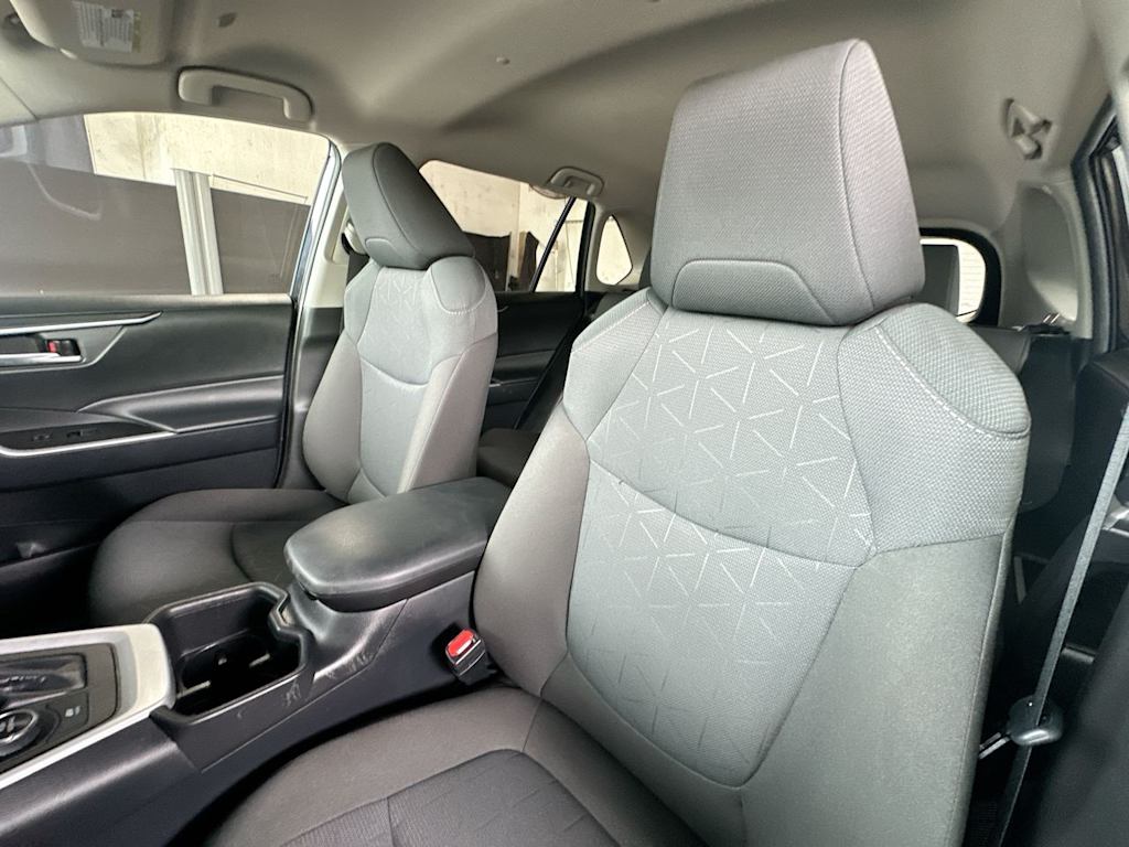 Thumbnail: 2025 Toyota RAV4 - 11