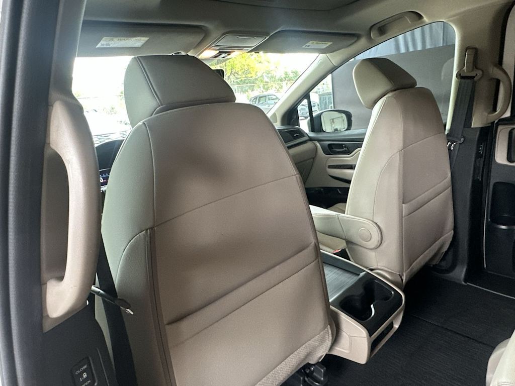 Thumbnail: 2023 Honda Odyssey - 28