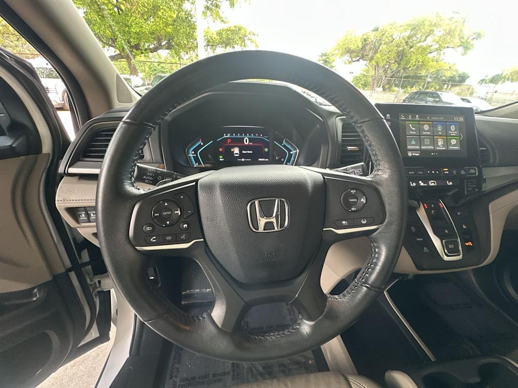 Thumbnail: 2023 Honda Odyssey - 10
