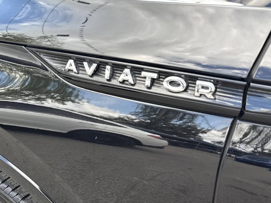 Thumbnail: 2024 Lincoln Aviator - 6