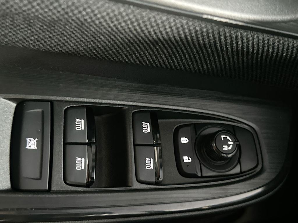 Thumbnail: 2026 Subaru Outback - 25