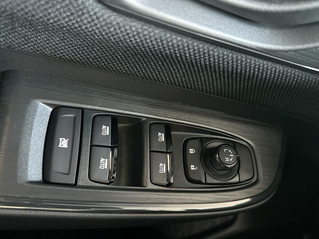 Thumbnail: 2026 Subaru Outback - 25