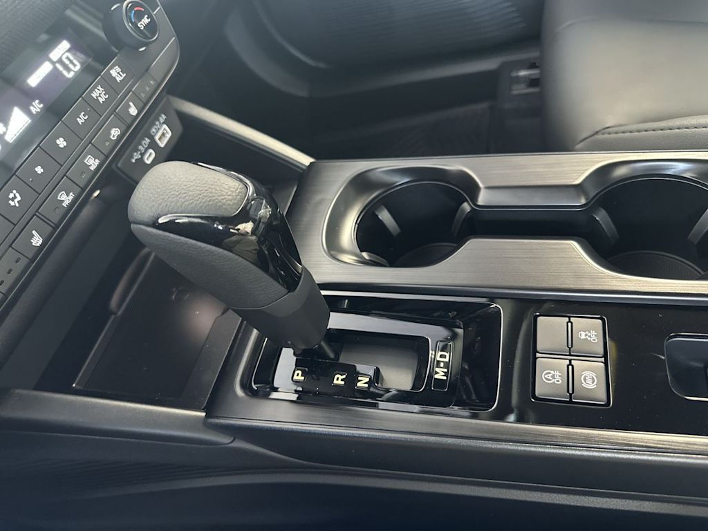 Thumbnail: 2026 Subaru Outback - 16