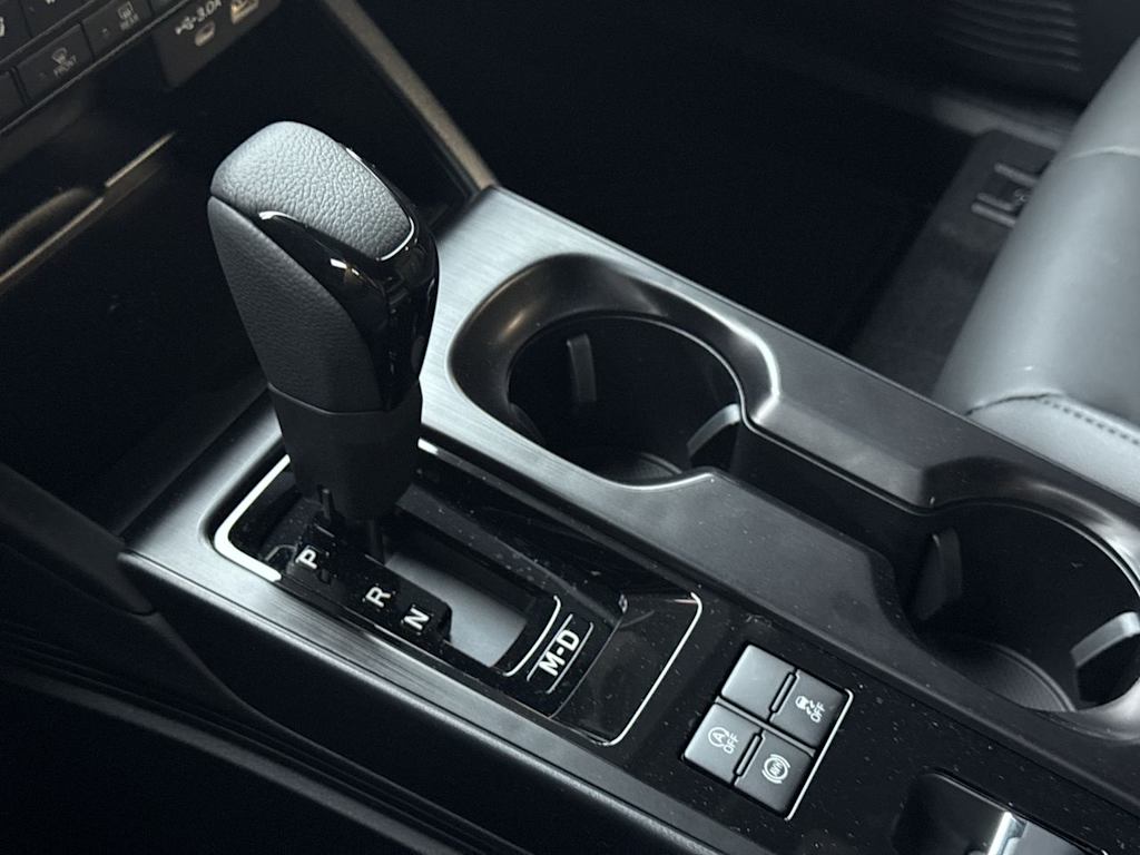 Thumbnail: 2026 Subaru Outback - 16