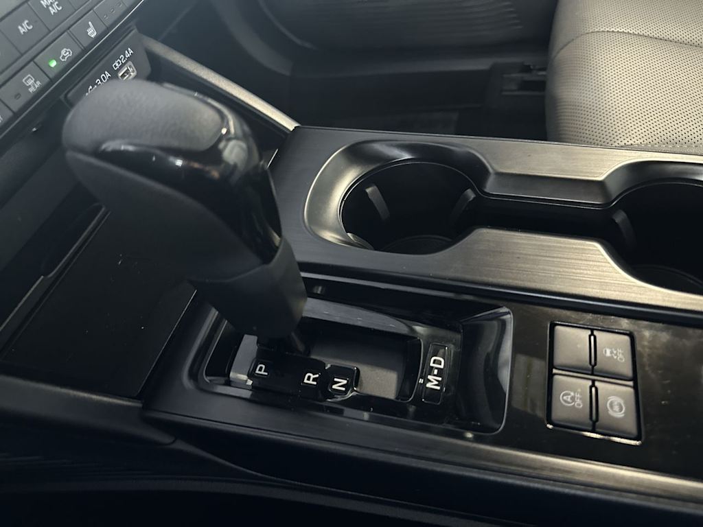 Thumbnail: 2026 Subaru Outback - 14