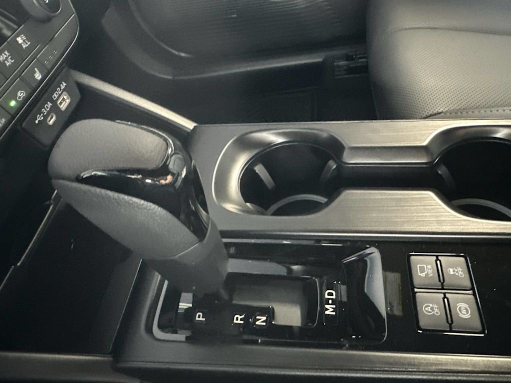 Thumbnail: 2026 Subaru Outback - 14