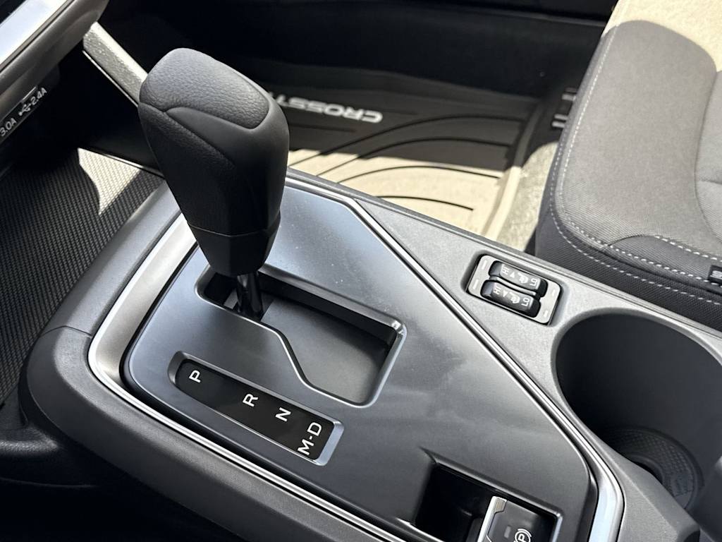 2025 Subaru Crosstrek Premium 16