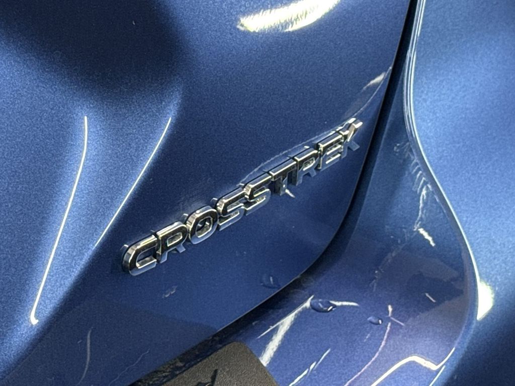 2025 Subaru Crosstrek Premium 7
