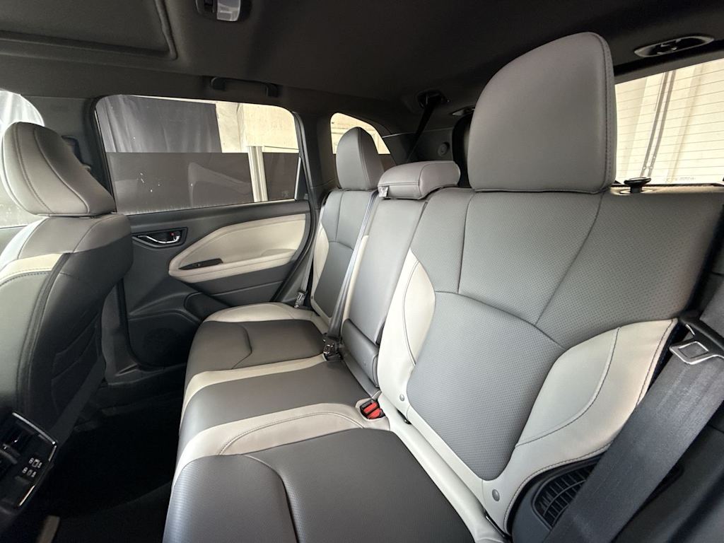 Thumbnail: 2025 Subaru Forester - 12