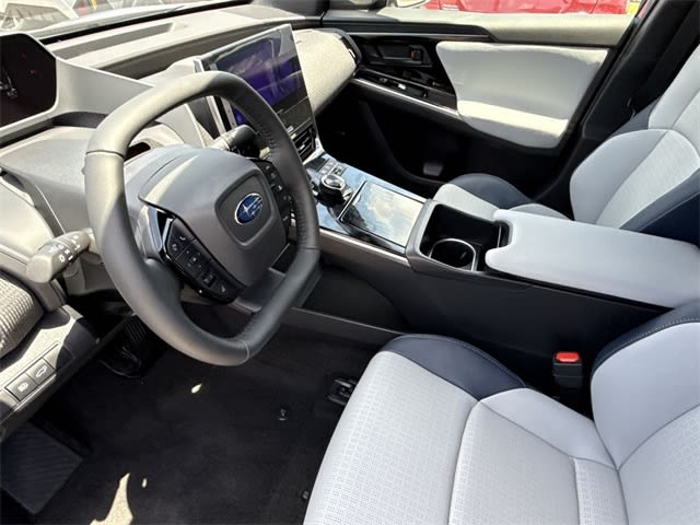 2025 Subaru Solterra Limited 2