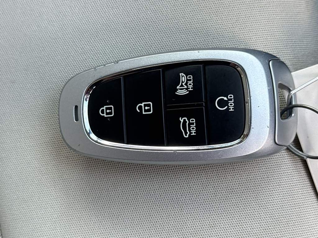 Thumbnail: 2022 Hyundai Sonata - 18