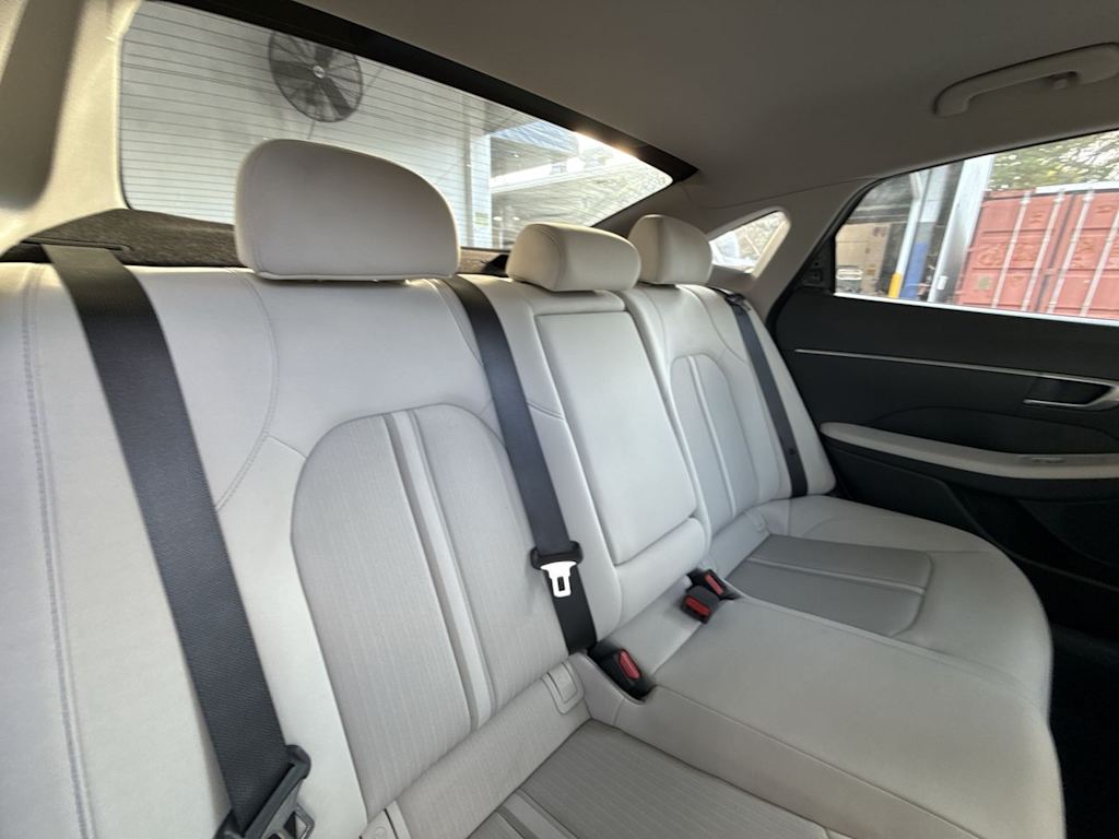 Thumbnail: 2022 Hyundai Sonata - 27