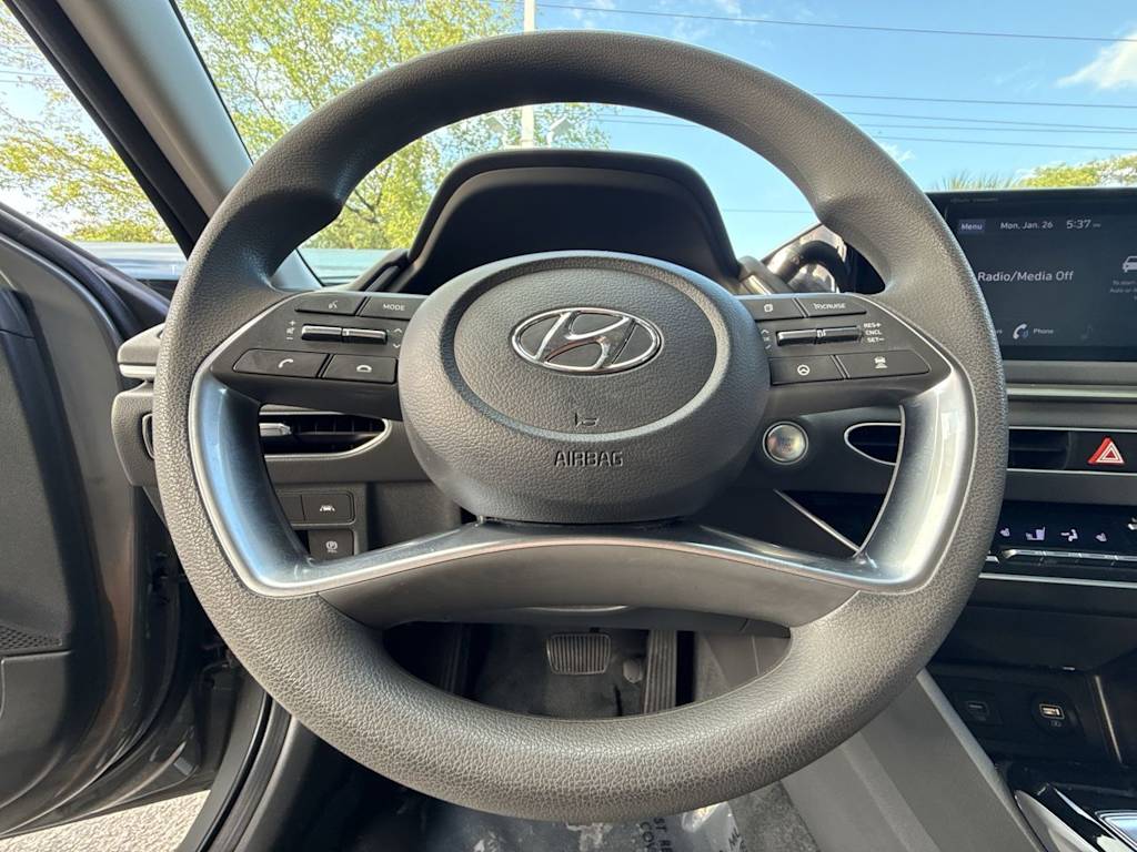 Thumbnail: 2022 Hyundai Sonata - 10