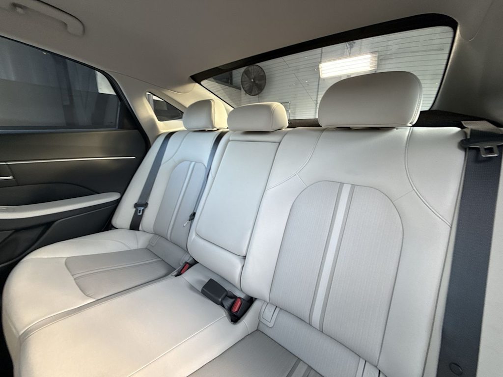 Thumbnail: 2022 Hyundai Sonata - 13