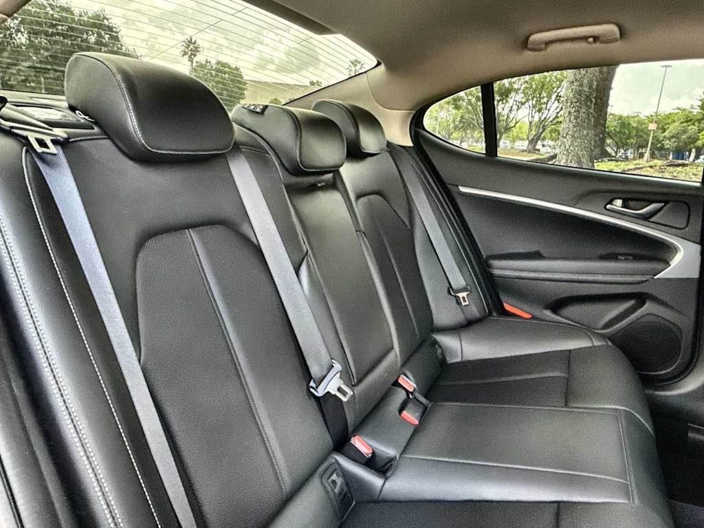Thumbnail: 2023 Genesis G70 - 27