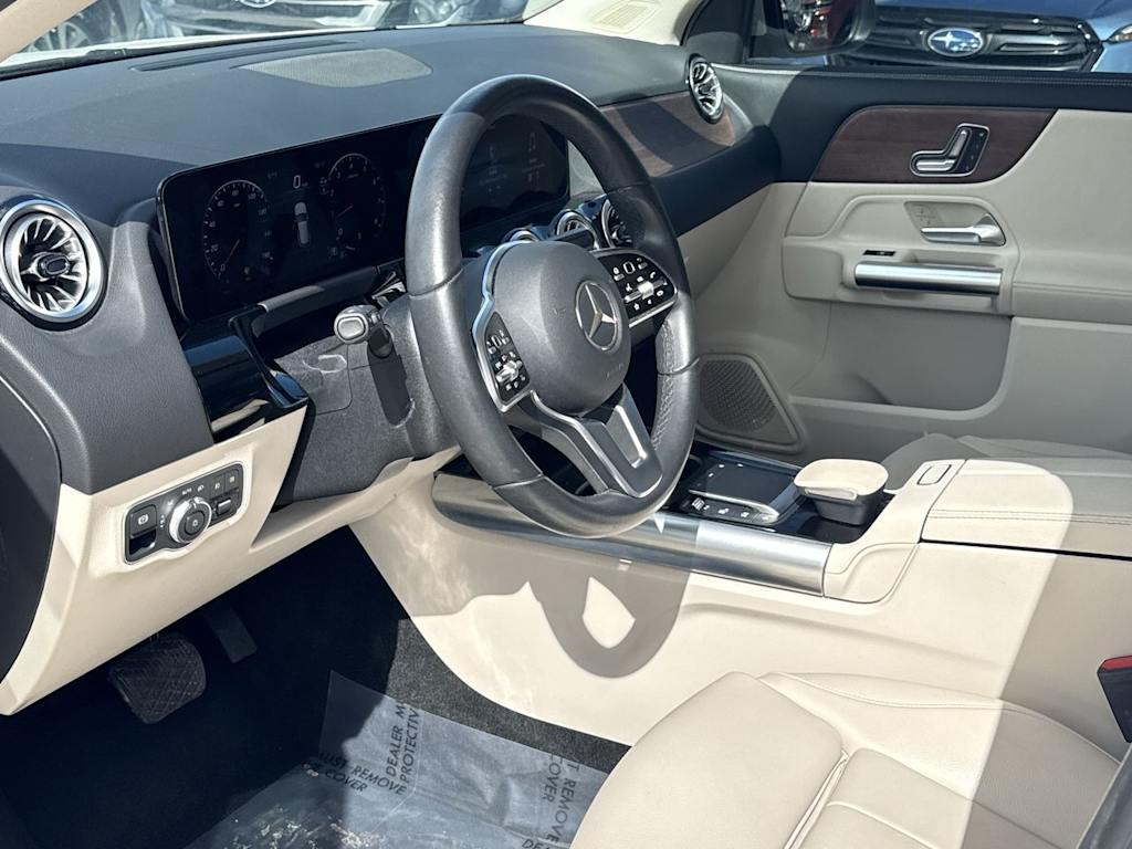 Thumbnail: 2023 Mercedes-Benz GLA - 2