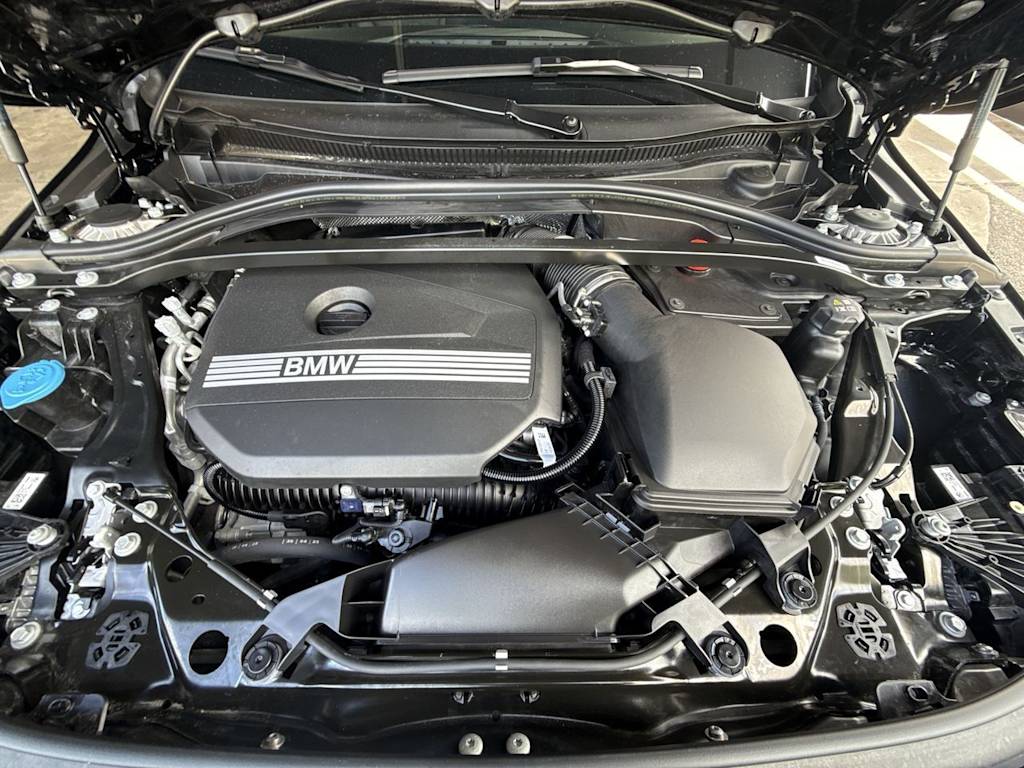 Thumbnail: 2025 BMW 2 Series - 9