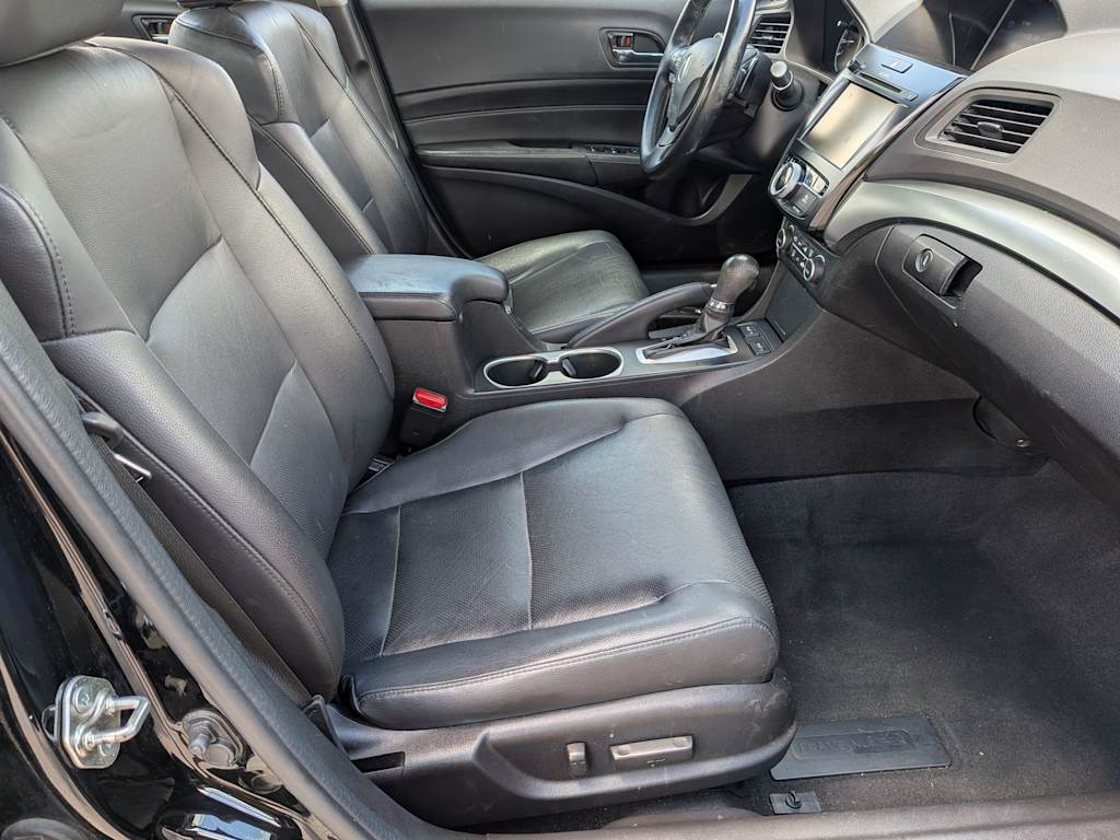 Thumbnail: 2016 Acura ILX - 11