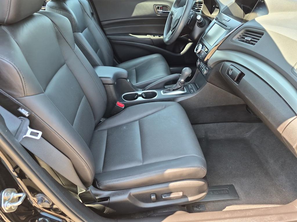 Thumbnail: 2016 Acura ILX - 11