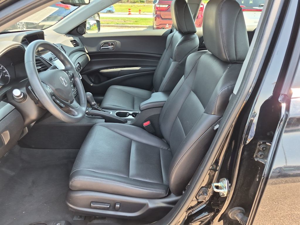 Thumbnail: 2016 Acura ILX - 10