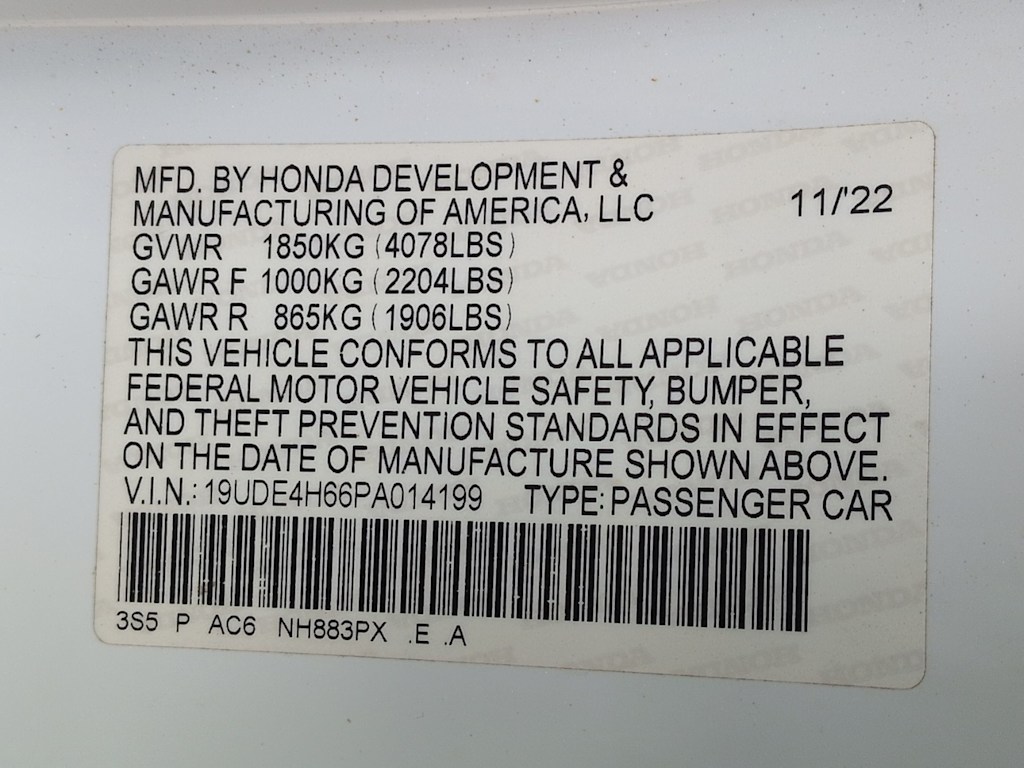 Thumbnail: 2023 Acura Integra - 32
