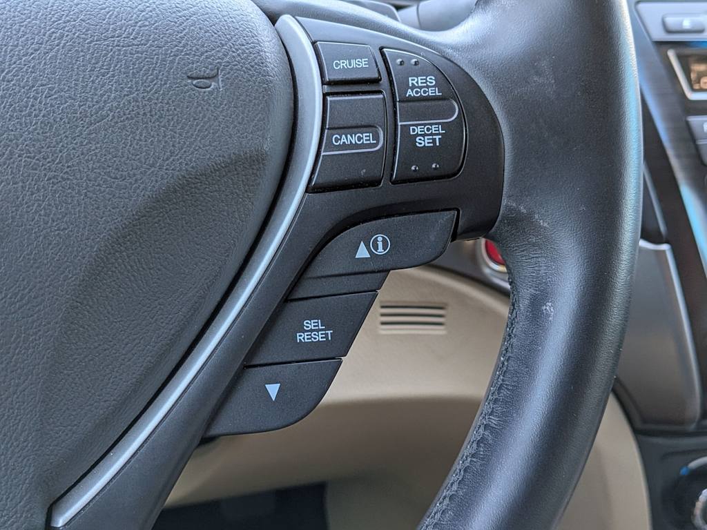 Thumbnail: 2013 Acura ILX - 31