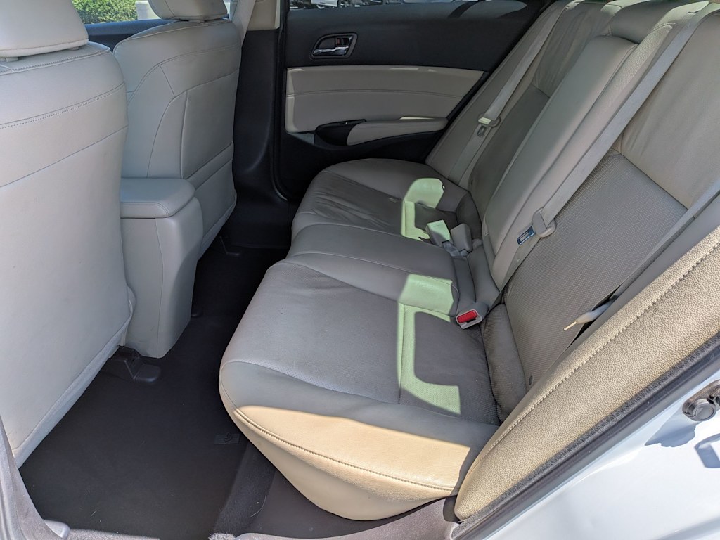 Thumbnail: 2013 Acura ILX - 12