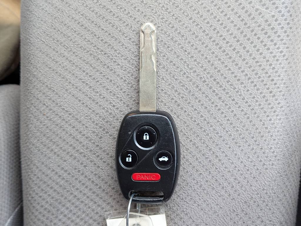 Thumbnail: 2012 Honda Civic - 17