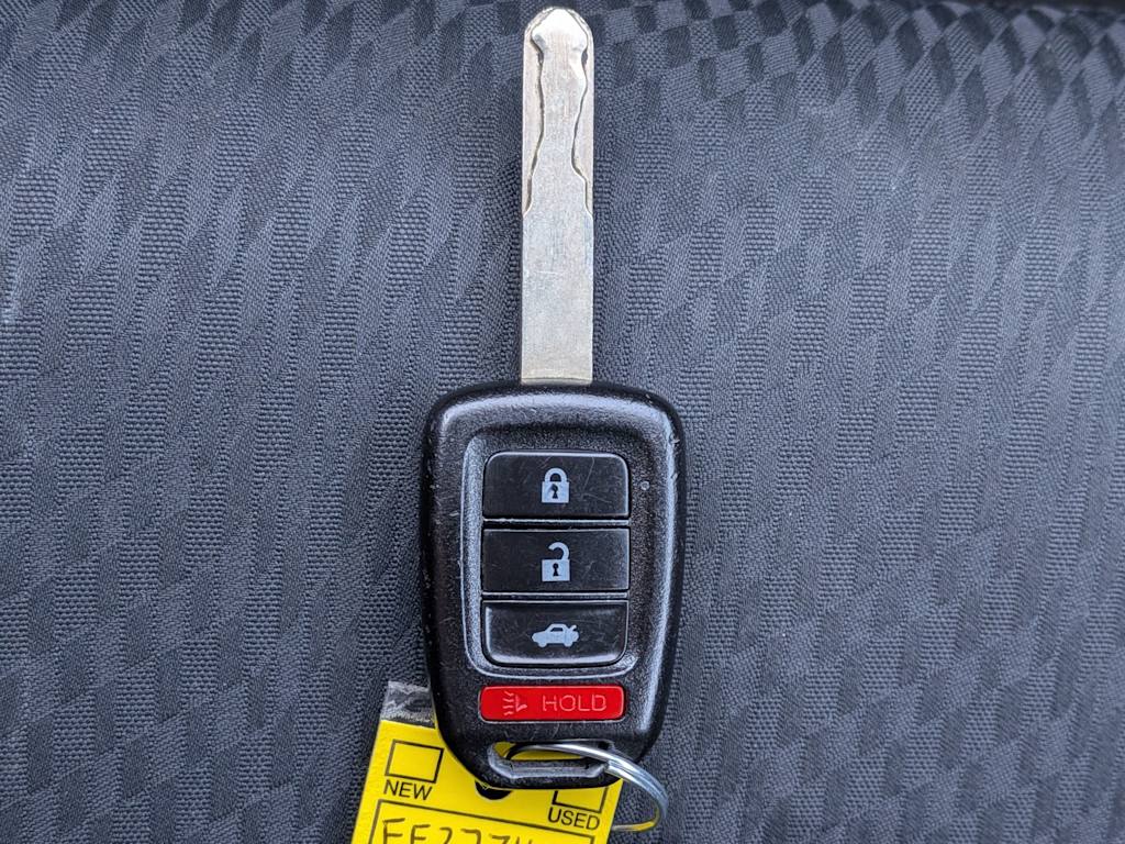 Thumbnail: 2015 Honda Civic - 17