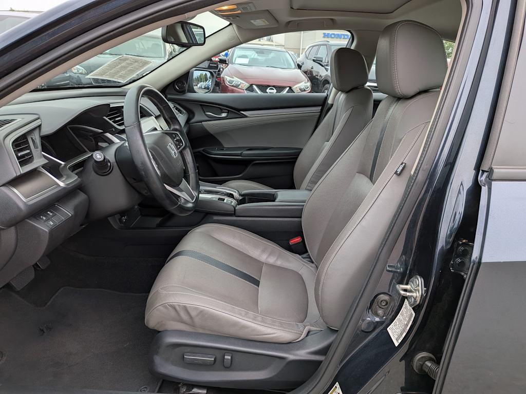 Thumbnail: 2016 Honda Civic - 10