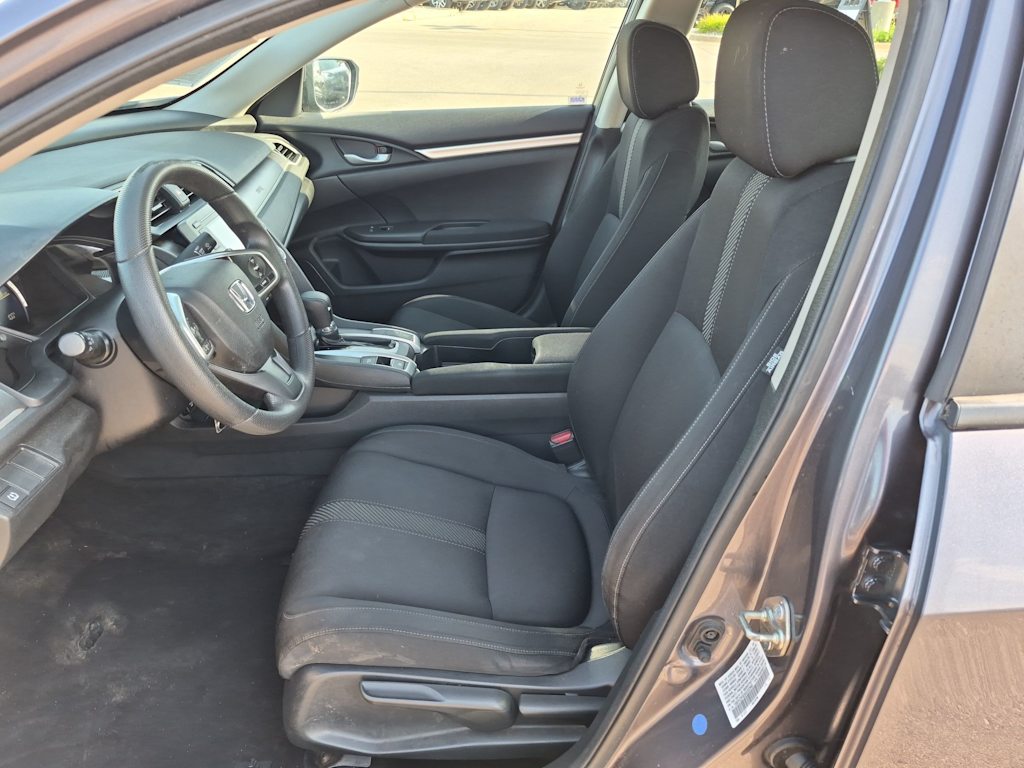 Thumbnail: 2016 Honda Civic - 10