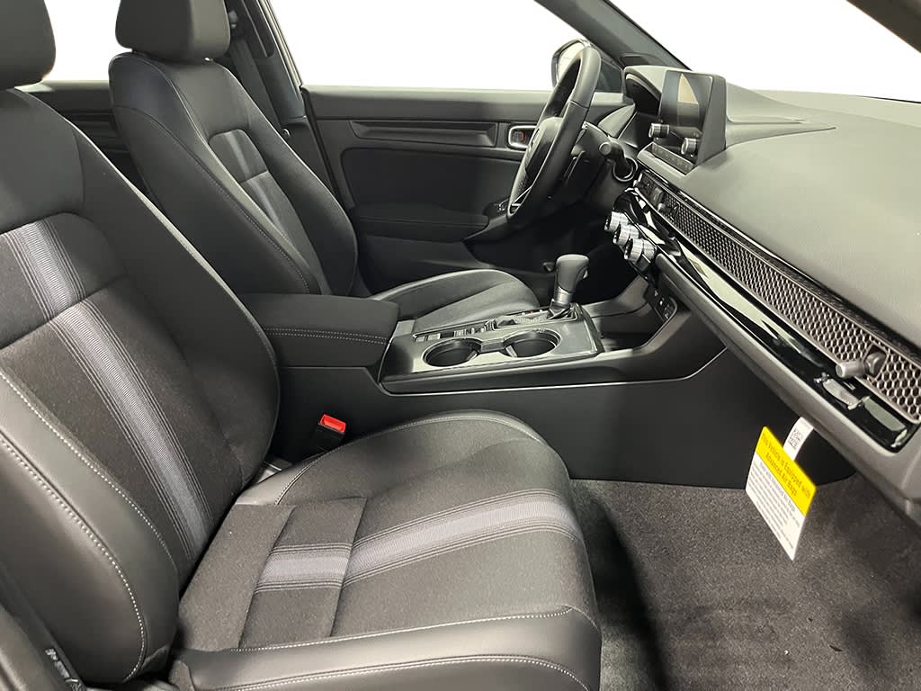 2025 Honda Civic Sport 12