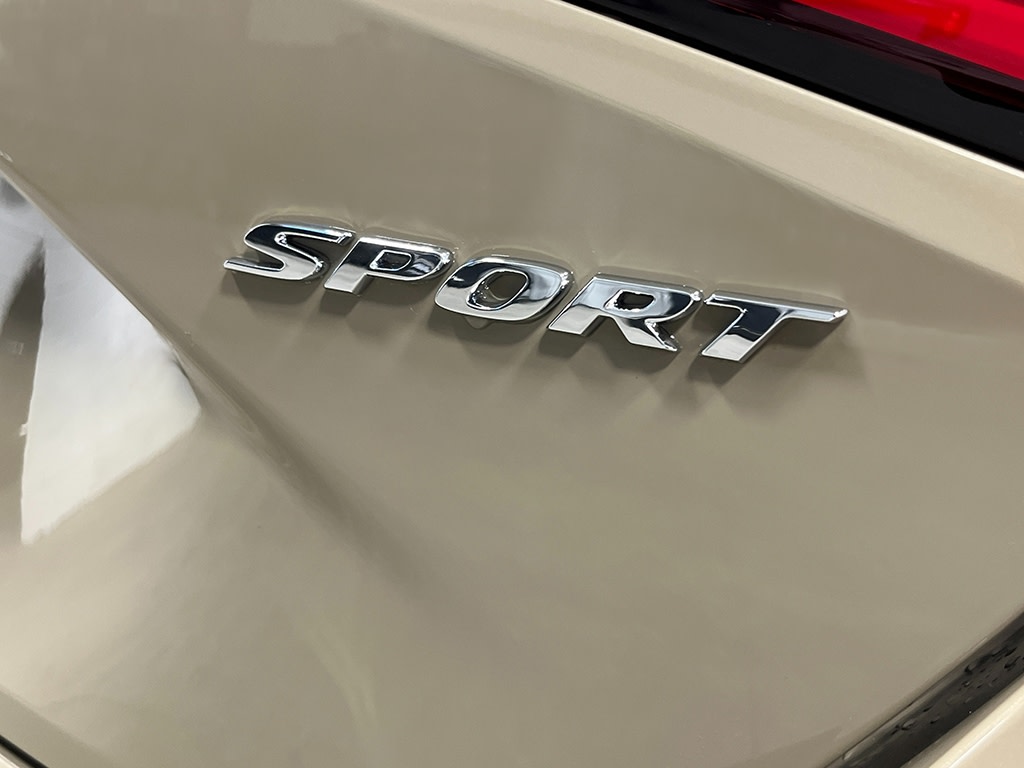2025 Honda Civic Sport 18