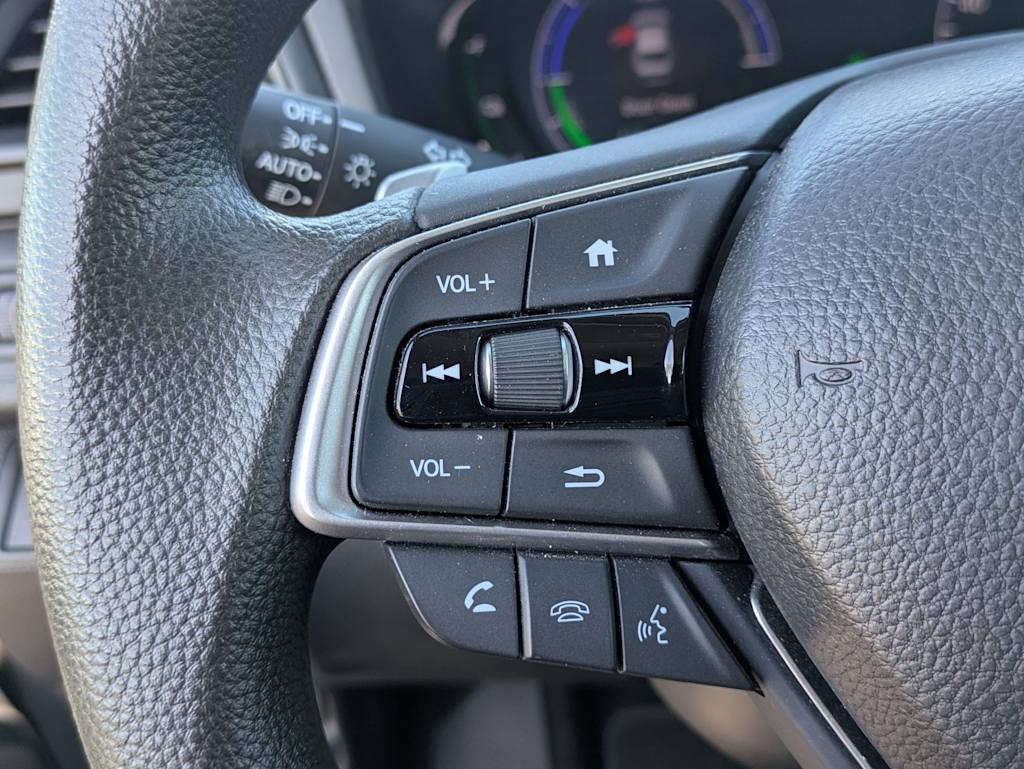 Thumbnail: 2020 Honda Insight - 26