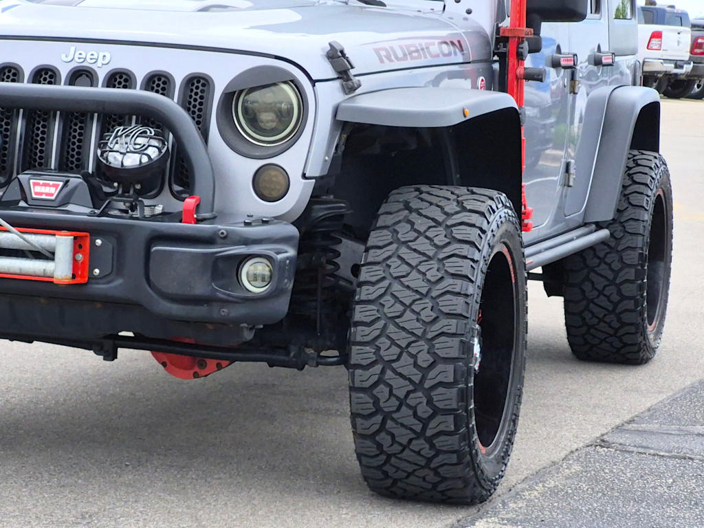 Thumbnail: 2016 Jeep Wrangler - 9