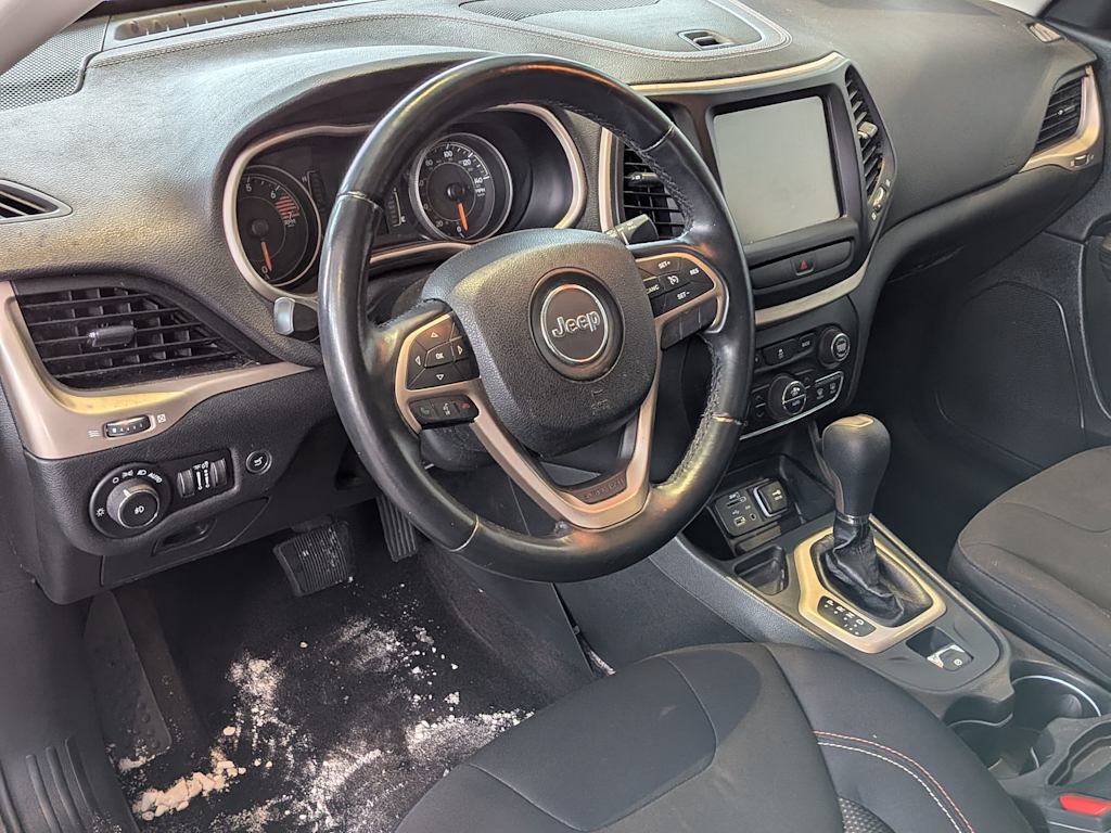 Thumbnail: 2016 Jeep Cherokee - 2