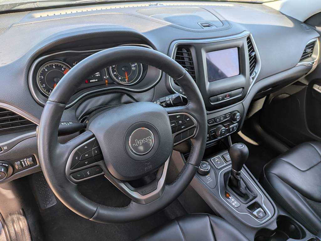 Thumbnail: 2019 Jeep Cherokee - 2