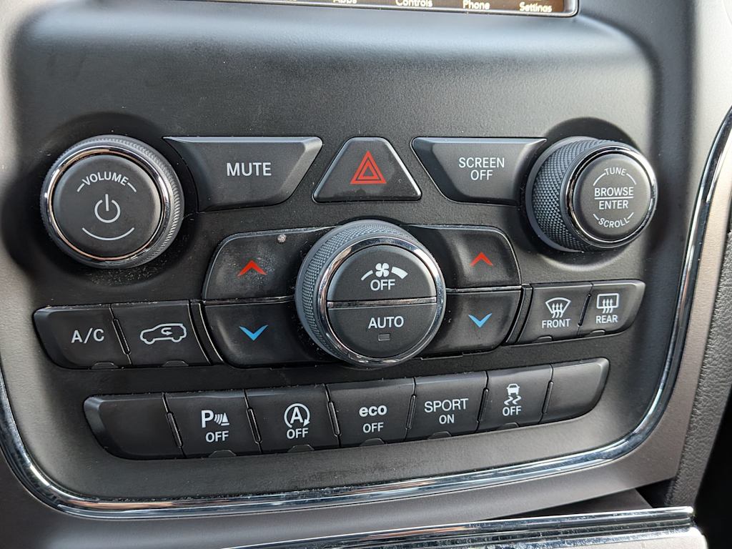 Thumbnail: 2019 Jeep Grand Cherokee - 33