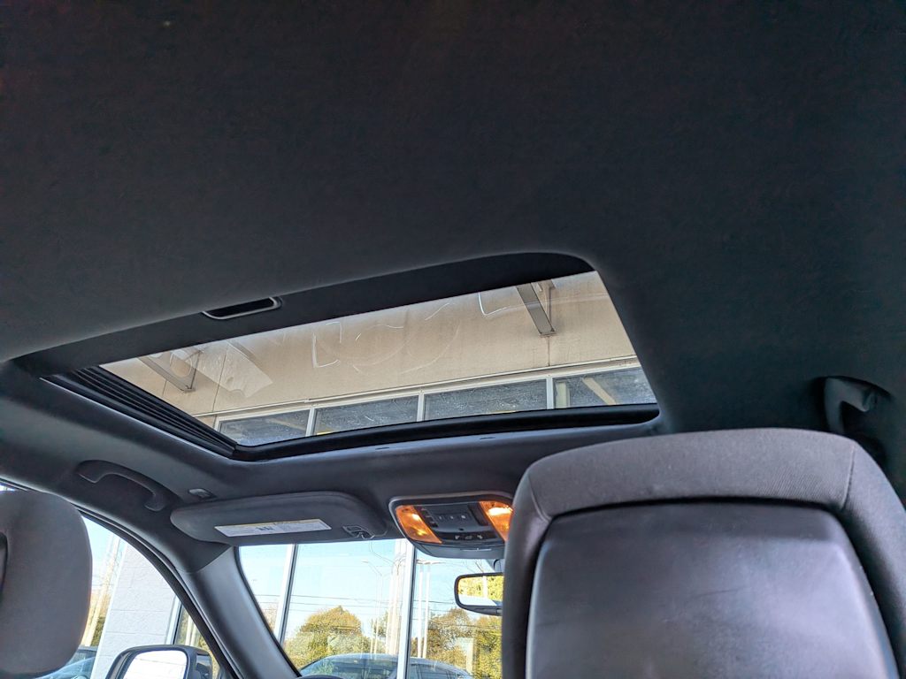 Thumbnail: 2019 Jeep Grand Cherokee - 28