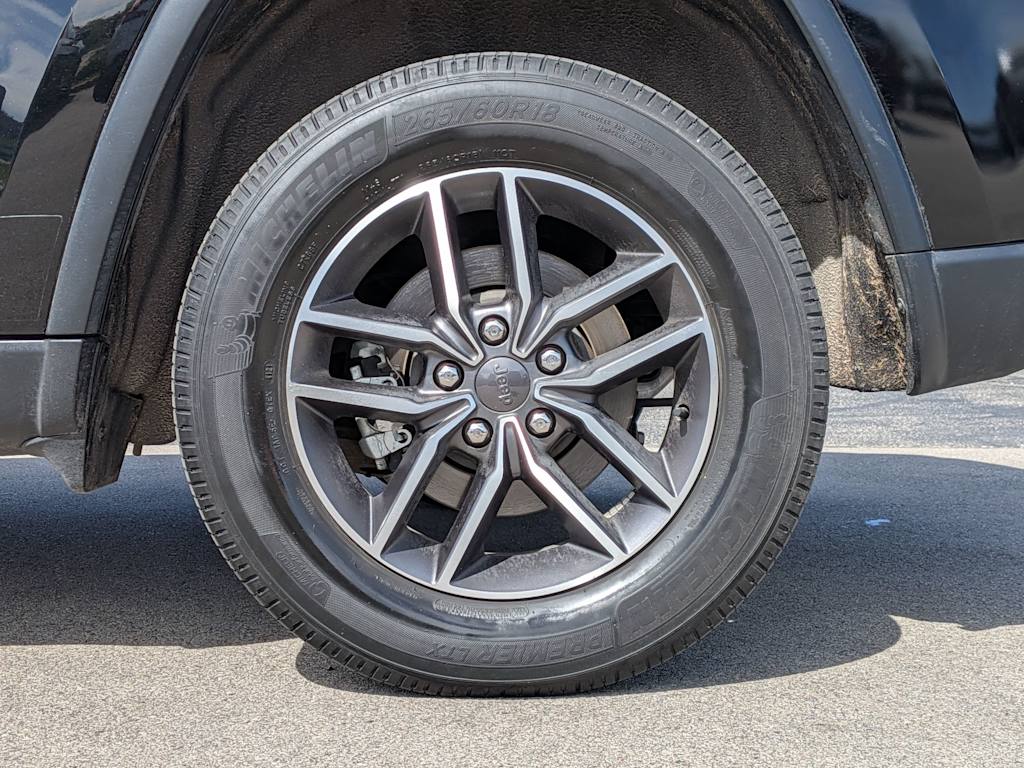 Thumbnail: 2022 Jeep Grand Cherokee - 7