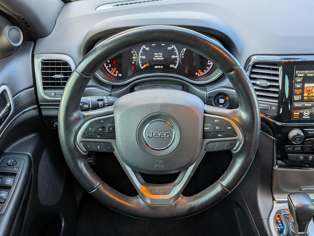 Thumbnail: 2022 Jeep Grand Cherokee - 12